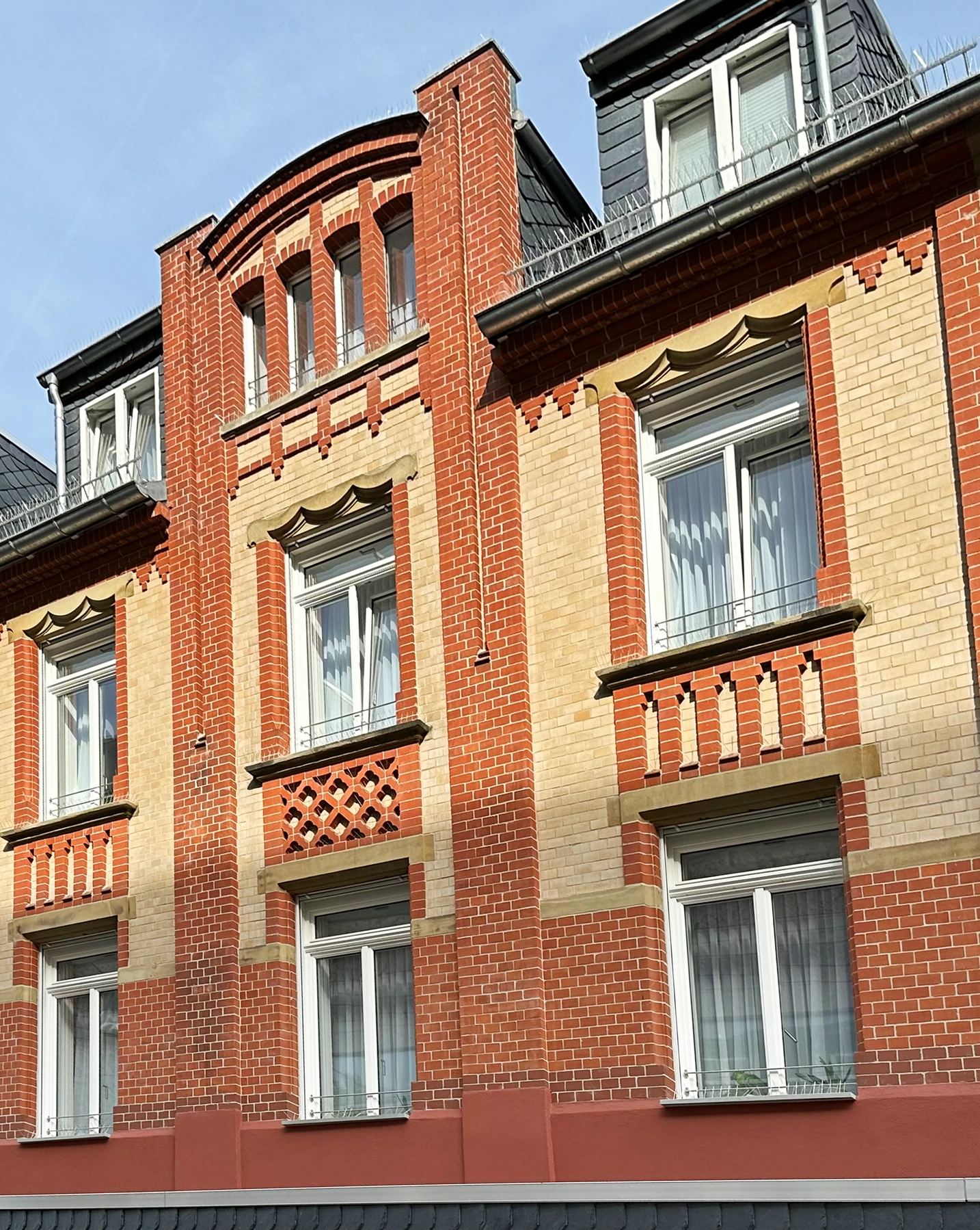 Bild des Projekts Geschäfts- und Boardinghaus - wiesbaden</br>schulgasse